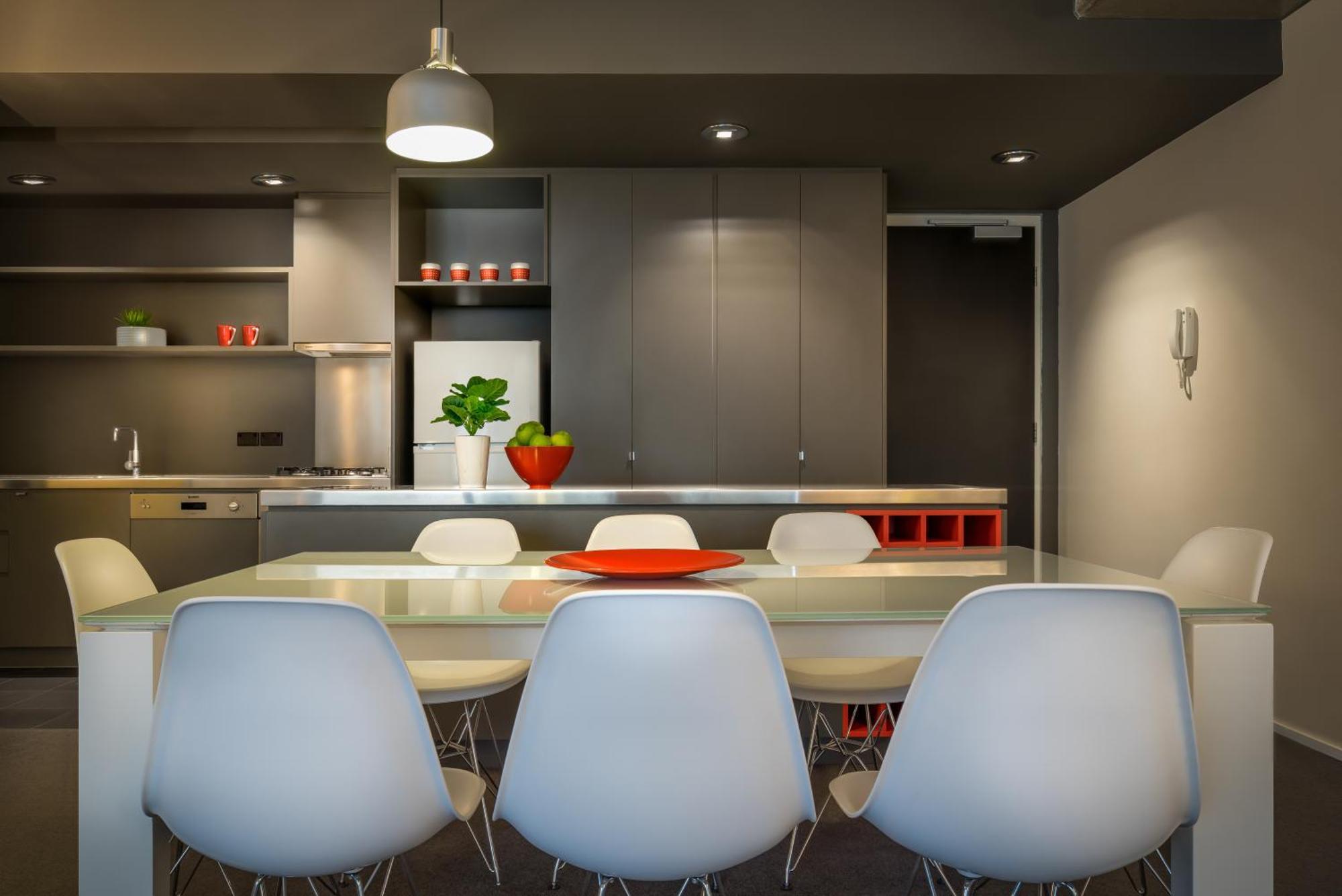 Adele Apartment Hotel East Melbourne Exterior foto